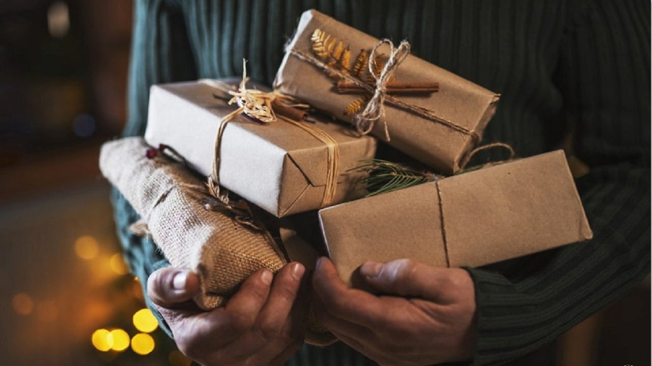 EQ cao c&oacute; thể r&egrave;n luyện được: 3 th&oacute;i quen nhỏ quyết định bạn được nể trọng hay coi thường- Ảnh 1.