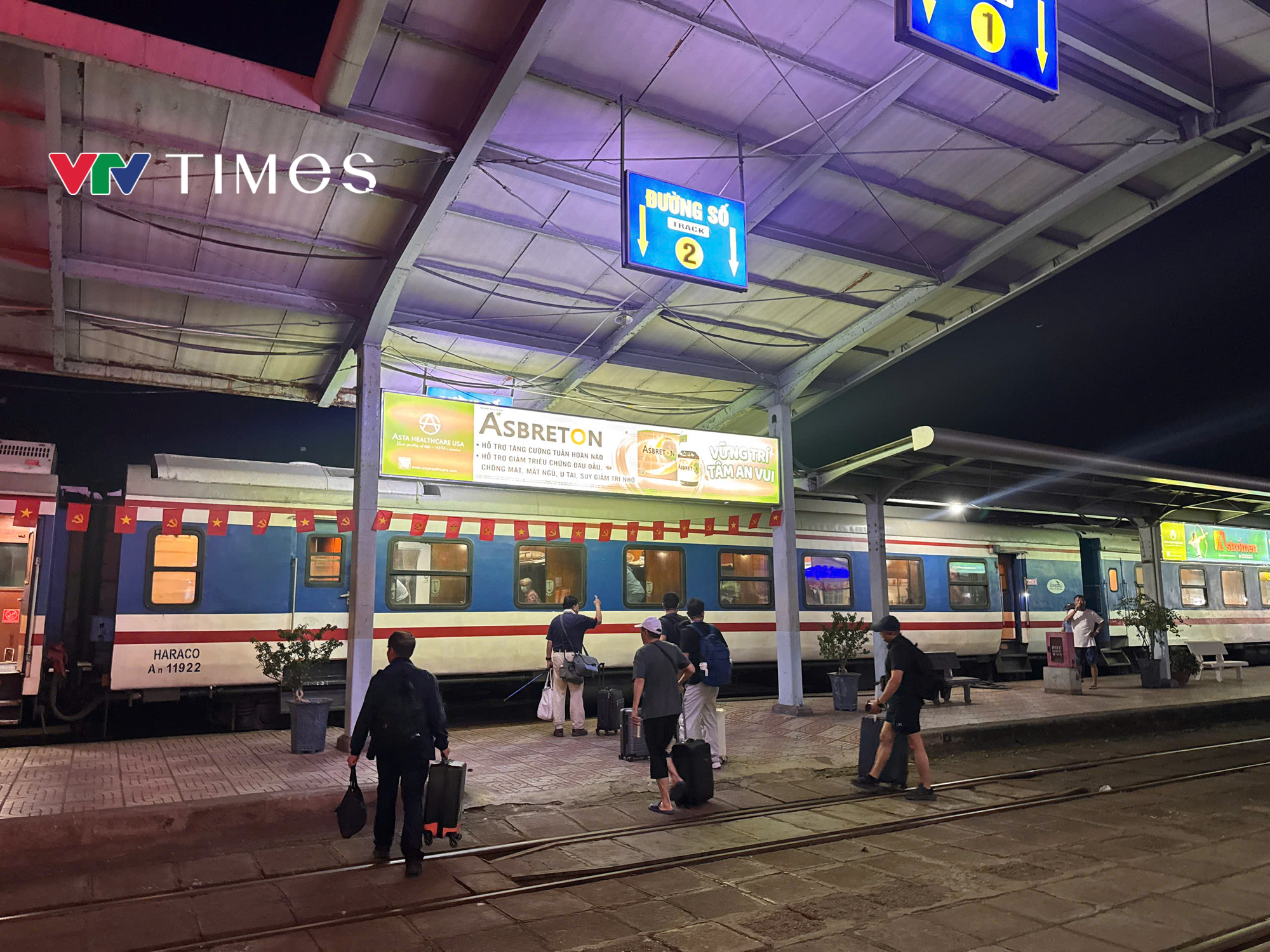 Kh&aacute;nh H&ograve;a: N&acirc;ng cao chất lượng phục vụ kh&aacute;ch du lịch tại ga Nha Trang v&agrave; ga Th&aacute;p Ch&agrave;m- Ảnh 3.