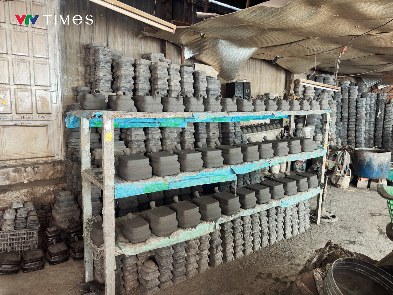 L&agrave;ng nghề ở TP Hồ Ch&iacute; Minh s&ocirc;i động v&agrave;o m&ugrave;a Tết- Ảnh 8.