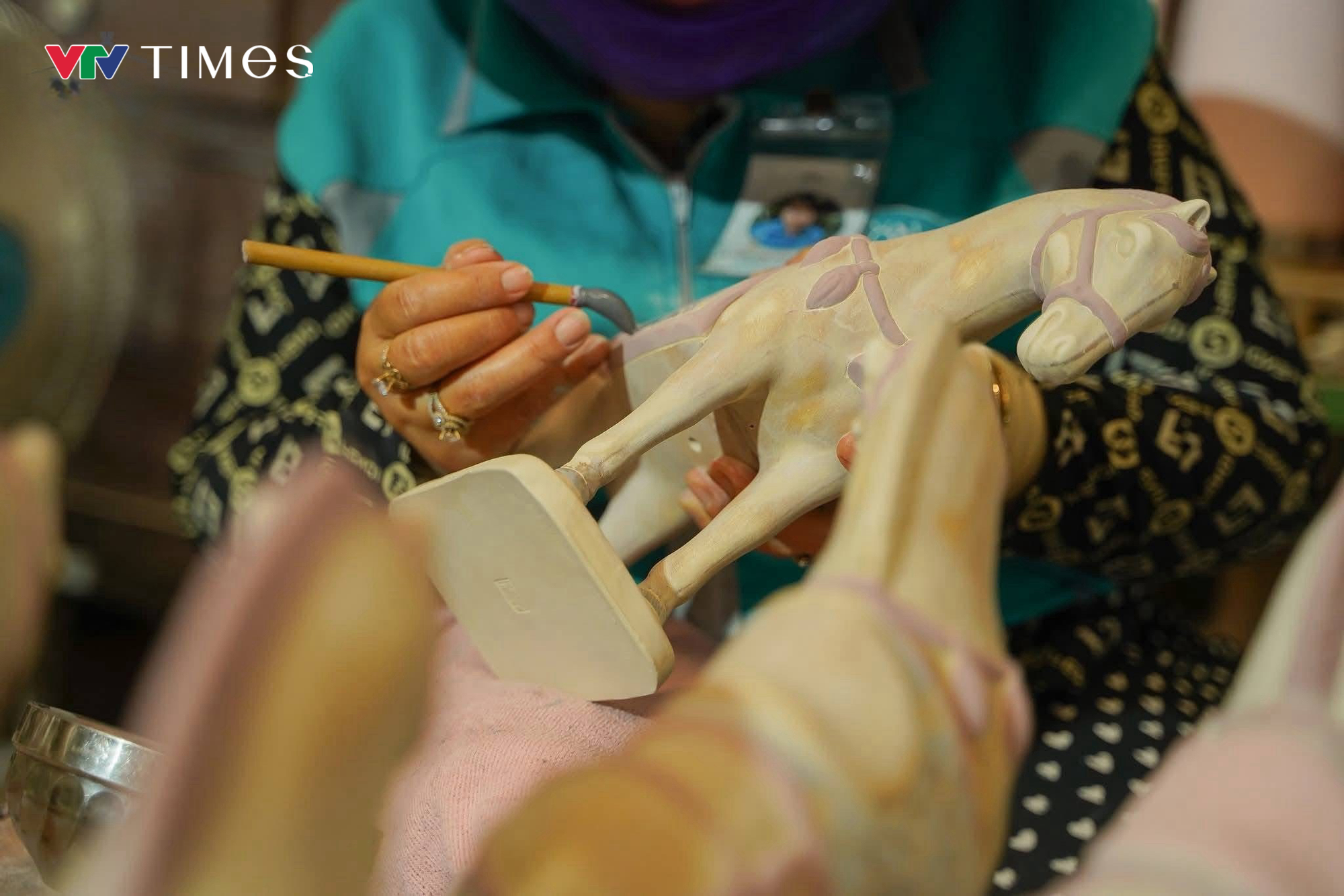 L&agrave;ng nghề ở TP Hồ Ch&iacute; Minh s&ocirc;i động v&agrave;o m&ugrave;a Tết- Ảnh 2.