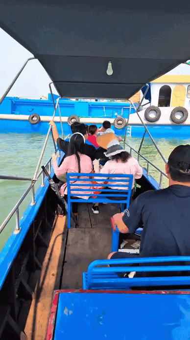 Nhà miền Tây Nhà miền Tây