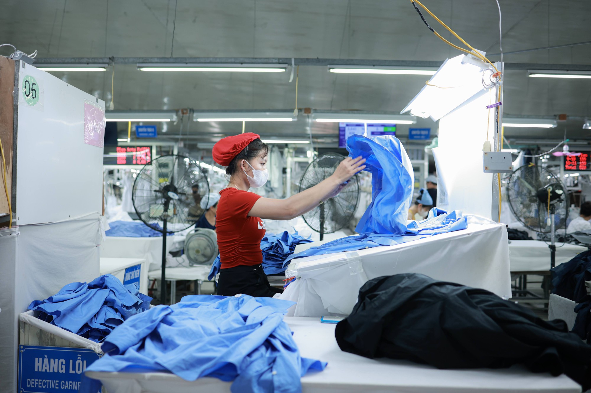 Thưởng Tết 2026: Bức tranh ph&acirc;n h&oacute;a giữa c&aacute;c ng&agrave;nh, c&aacute;c địa phương- Ảnh 3.