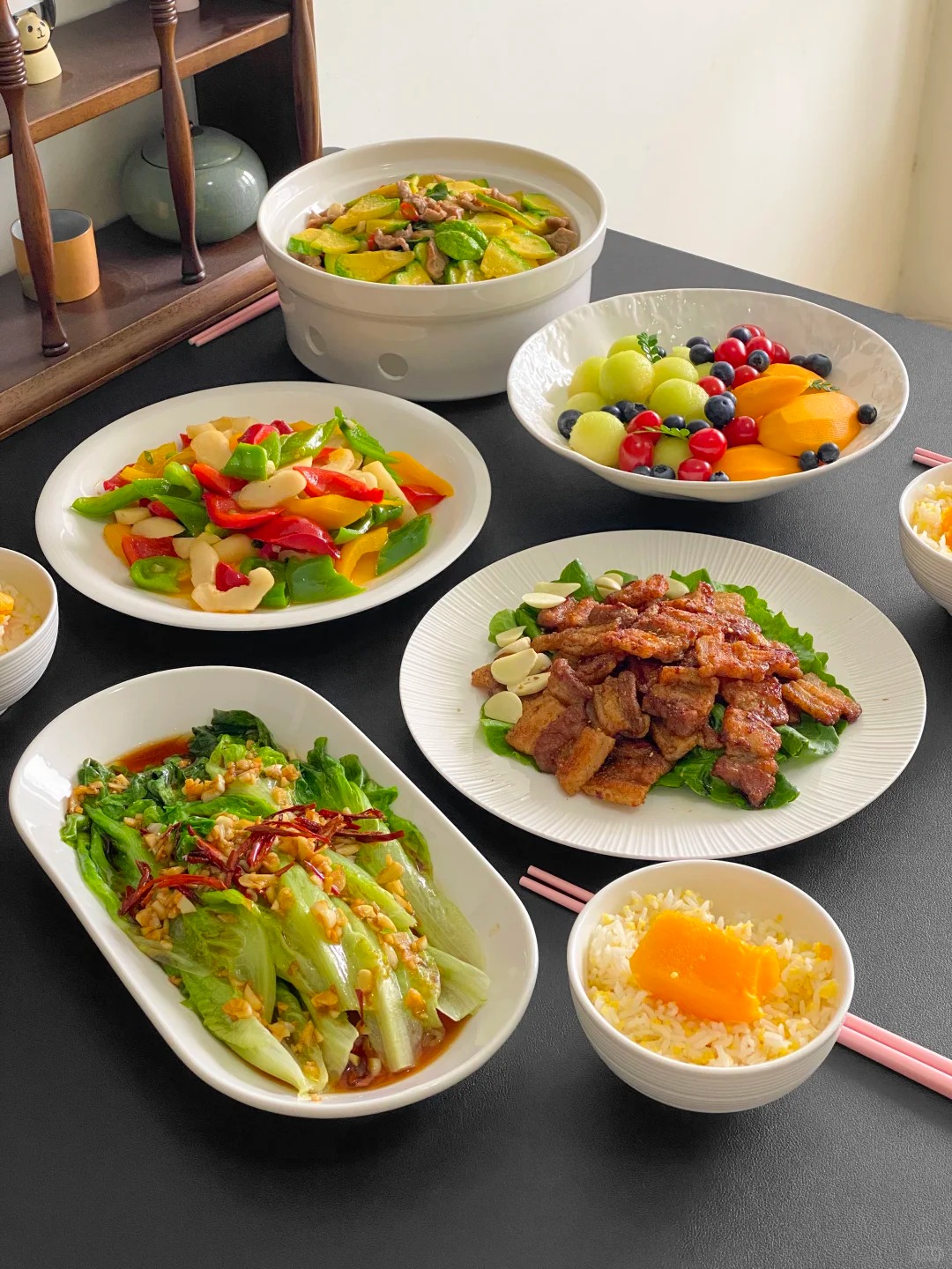 Tết n&agrave;y đừng qu&ecirc;n mua th&ecirc;m b&aacute;t đĩa mới: Kh&ocirc;ng phải m&ecirc; t&iacute;n, đ&acirc;y l&agrave; "mật m&atilde;" hạnh ph&uacute;c của người xưa truyền lại- Ảnh 5.