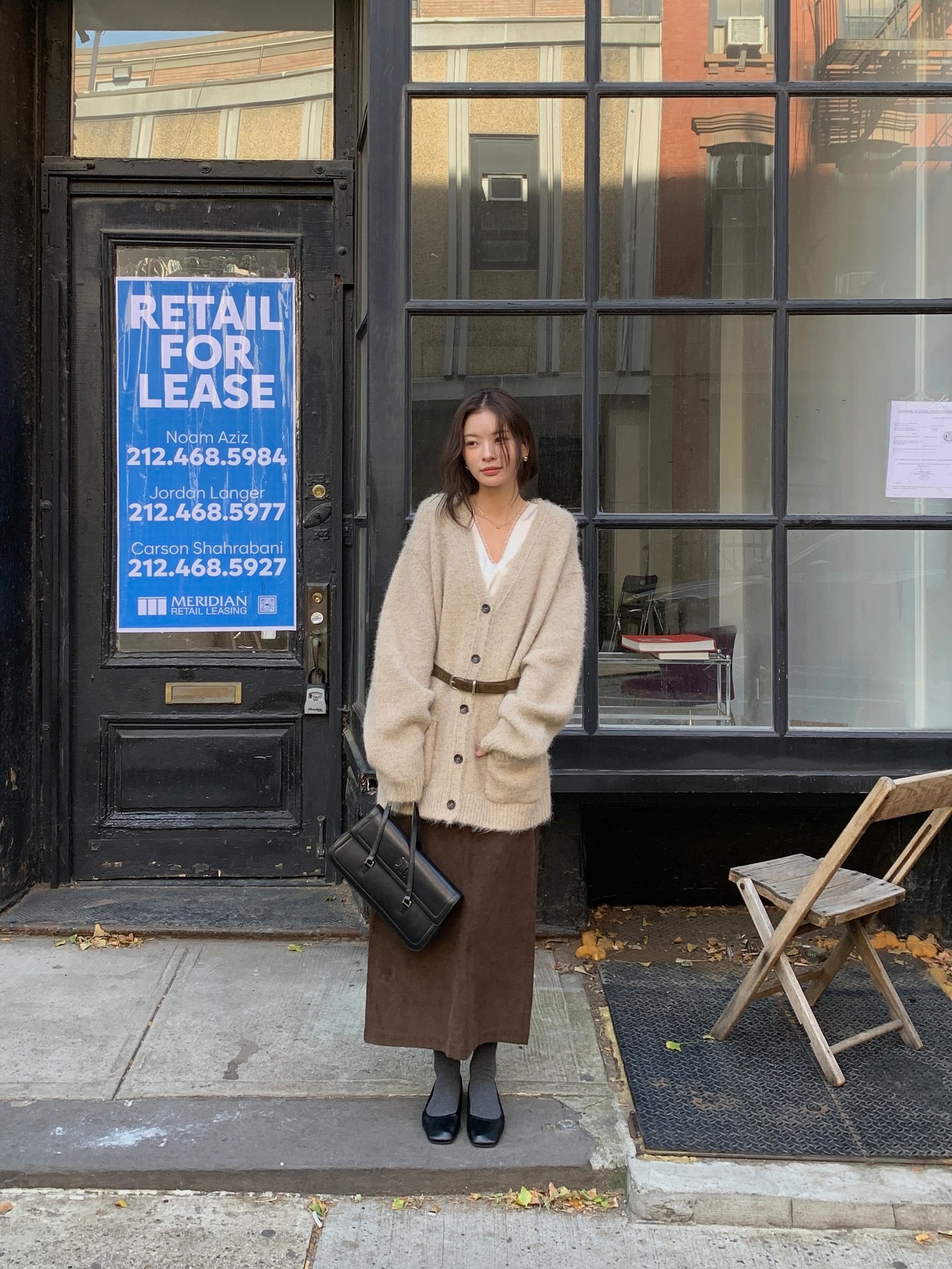 4 c&aacute;ch mặc &aacute;o len chuẩn thanh lịch tới c&ocirc;ng sở- Ảnh 2.