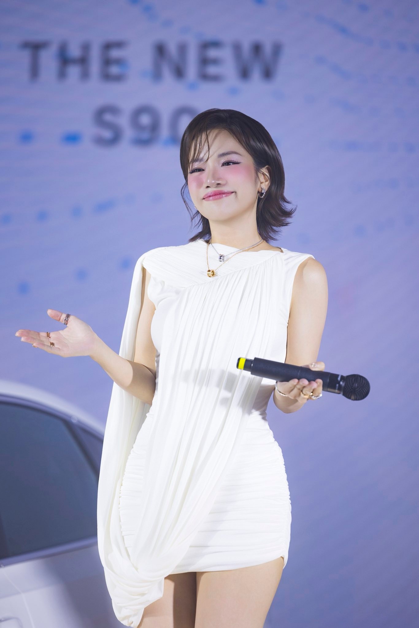 Thượng u&yacute; Qu&acirc;n đội đắt show nhất hiện nay: Nữ thần mở m&agrave;n concert quốc gia, giọng h&aacute;t c&agrave;ng nghe c&agrave;ng th&iacute;ch- Ảnh 2.