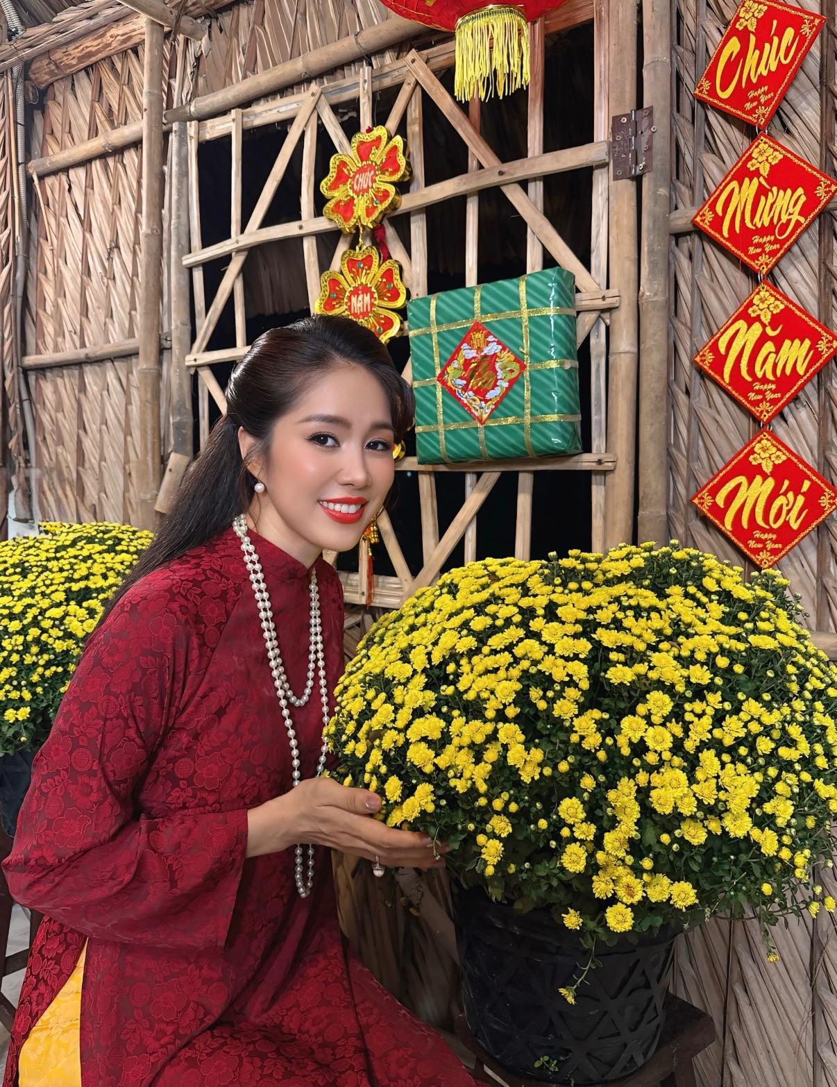 Nữ nghệ sĩ c&oacute; 1 con ri&ecirc;ng cưới ca sĩ k&eacute;m 7 tuổi, t&iacute;ch cực nịnh chồng, được chăm từ việc nhỏ nhất- Ảnh 1.