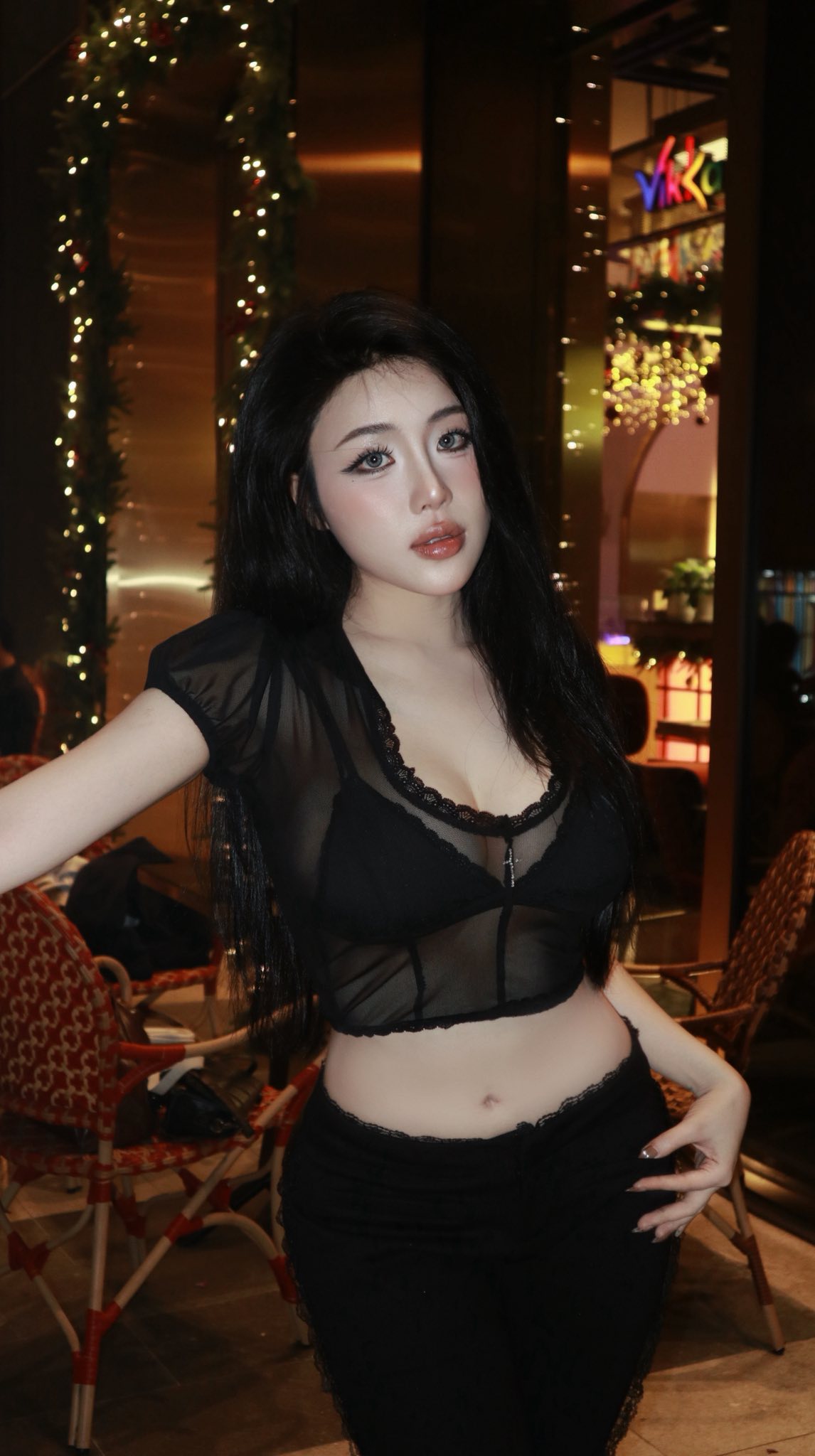 Bạn g&aacute;i n&oacute;ng bỏng của Quốc Việt - cầu thủ s&uacute;t tung lưới H&agrave;n Quốc- Ảnh 9.