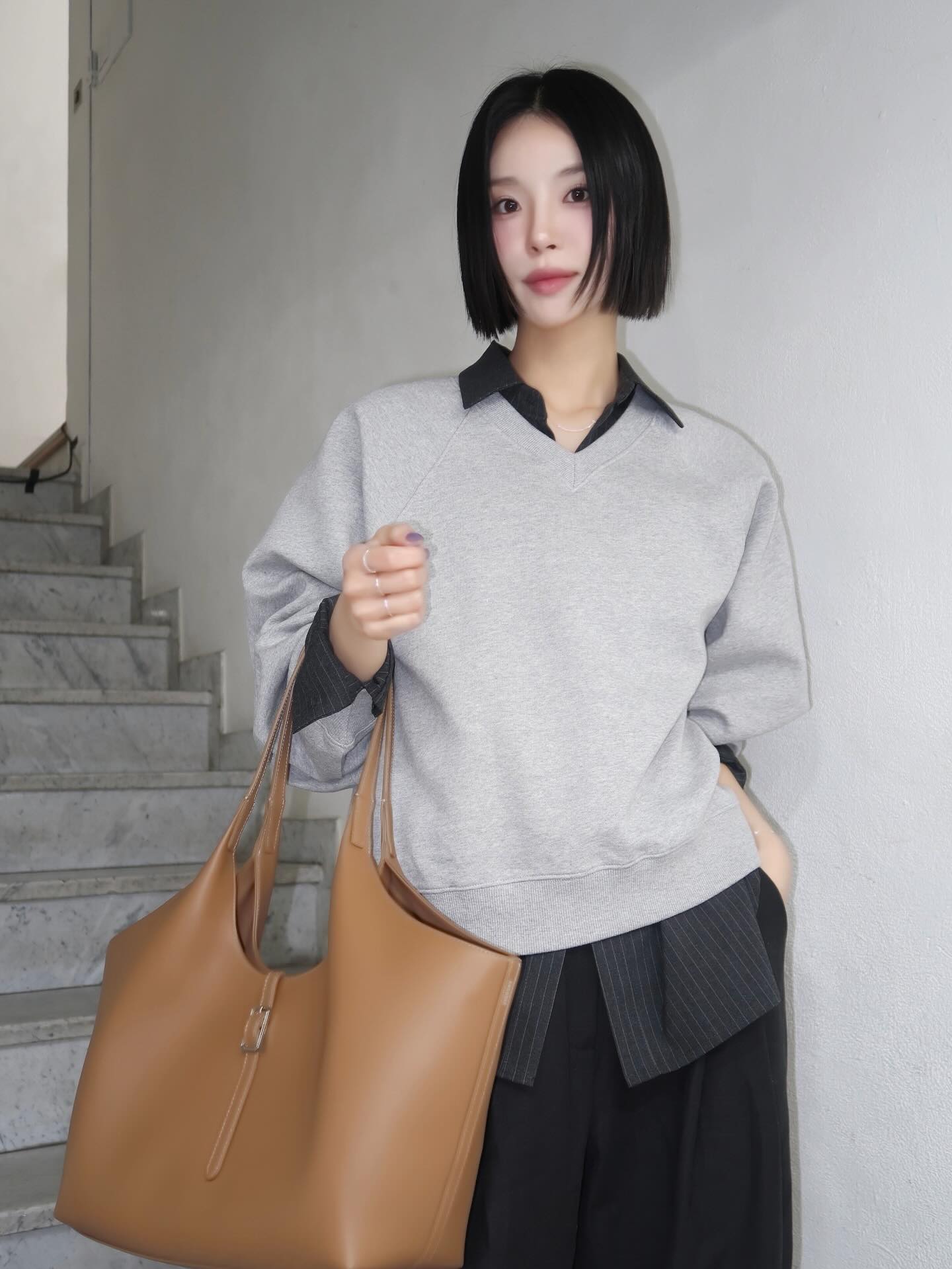 4 c&aacute;ch mặc &aacute;o len chuẩn thanh lịch tới c&ocirc;ng sở- Ảnh 8.