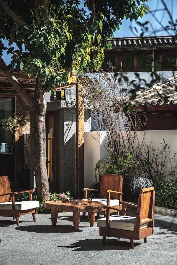 5 cô gái độc thân góp 21 tỷ đồng mua biệt thự 500m2 dưỡng già: Cuộc sống như tiên!- Ảnh 6. 5 cô gái độc thân góp 21 tỷ đồng mua biệt thự 500m2 dưỡng già: Cuộc sống như tiên!- Ảnh 6.