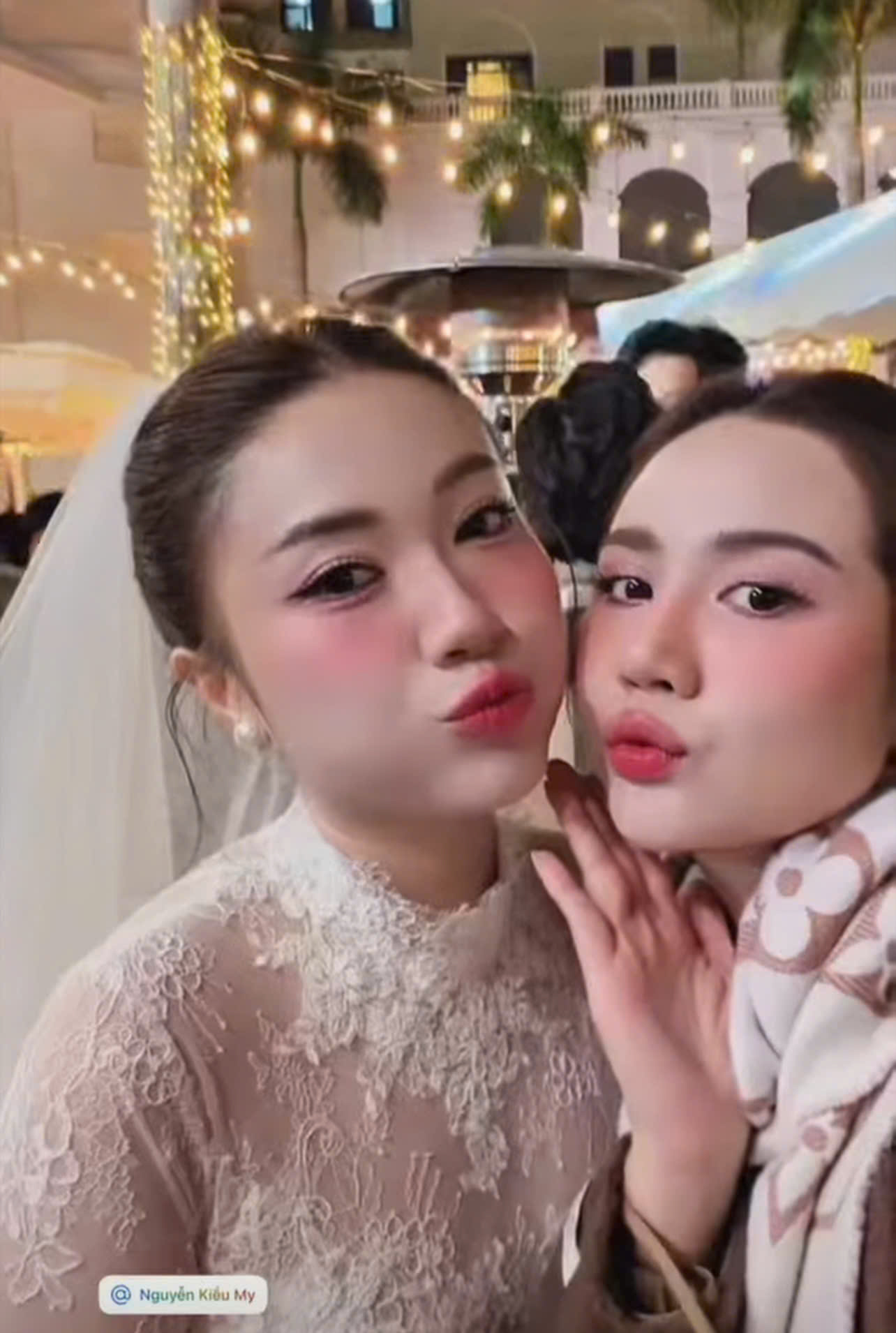 Mỹ nhân phim giờ vàng kết hôn, Huyền Lizzie - Hà Việt Dũng cùng dàn sao tham dự- Ảnh 2. Mỹ nhân phim giờ vàng kết hôn, Huyền Lizzie - Hà Việt Dũng cùng dàn sao tham dự- Ảnh 2.