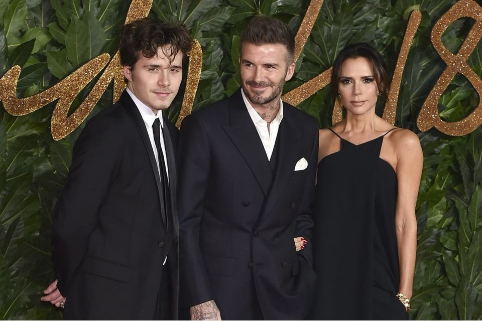 Sự thật về c&aacute;o buộc Beckham &eacute;p con trai từ bỏ danh t&iacute;nh- Ảnh 2.