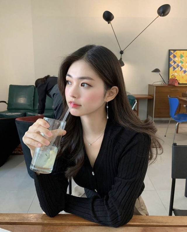 Gen Z b&acirc;y giờ: C&oacute; tiền mới y&ecirc;u, kh&ocirc;ng chấp nhận chuyện "ngh&egrave;o nhưng l&atilde;ng mạn"?- Ảnh 2.