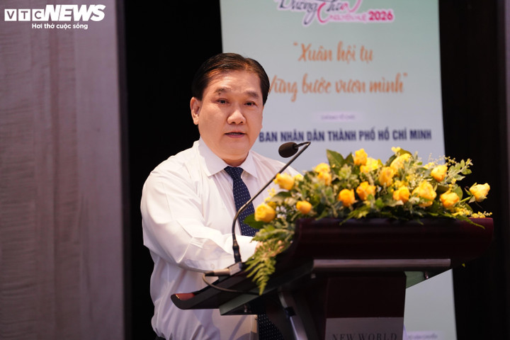 Lộ diện những linh vật ngựa đầu ti&ecirc;n của đường hoa Nguyễn Huệ Tết B&iacute;nh Ngọ 2026- Ảnh 17.