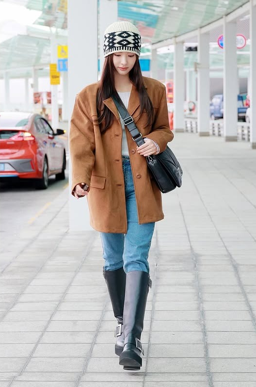 Mỹ nhân hoàn hảo từ mặt mũi đến body, ngay cả style cũng không thể tìm được lời chê: Cả showbiz gọi tên 1 người- Ảnh 15. Mỹ nhân hoàn hảo từ mặt mũi đến body, ngay cả style cũng không thể tìm được lời chê: Cả showbiz gọi tên 1 người- Ảnh 15.