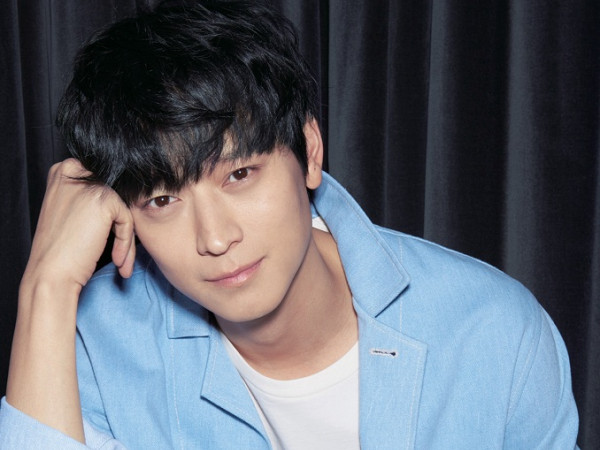 Sự hết thời của 1 sao hạng A: Ra nhạc kh&ocirc;ng ai đo&aacute;i ho&agrave;i, nay bị truy tố cả c&otilde;i mạng sốc- Ảnh 2.