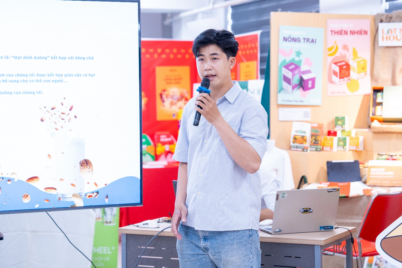 Thiết kế đồ họa: Ng&agrave;nh học của n&eacute;t vẽ, m&agrave;u sắc v&agrave; cả thị trường- Ảnh 3.