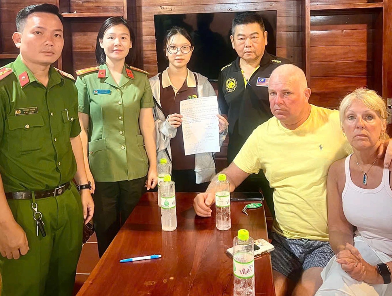 Lễ tân ở resort Phú Quốc khiến du khách Anh tá hỏa: Tiền phòng chỉ 30 triệu nhưng phải thanh toán gần 300 triệu vì... quẹt thẻ nhầm- Ảnh 1. Lễ tân ở resort Phú Quốc khiến du khách Anh tá hỏa: Tiền phòng chỉ 30 triệu nhưng phải thanh toán gần 300 triệu vì... quẹt thẻ nhầm- Ảnh 1.