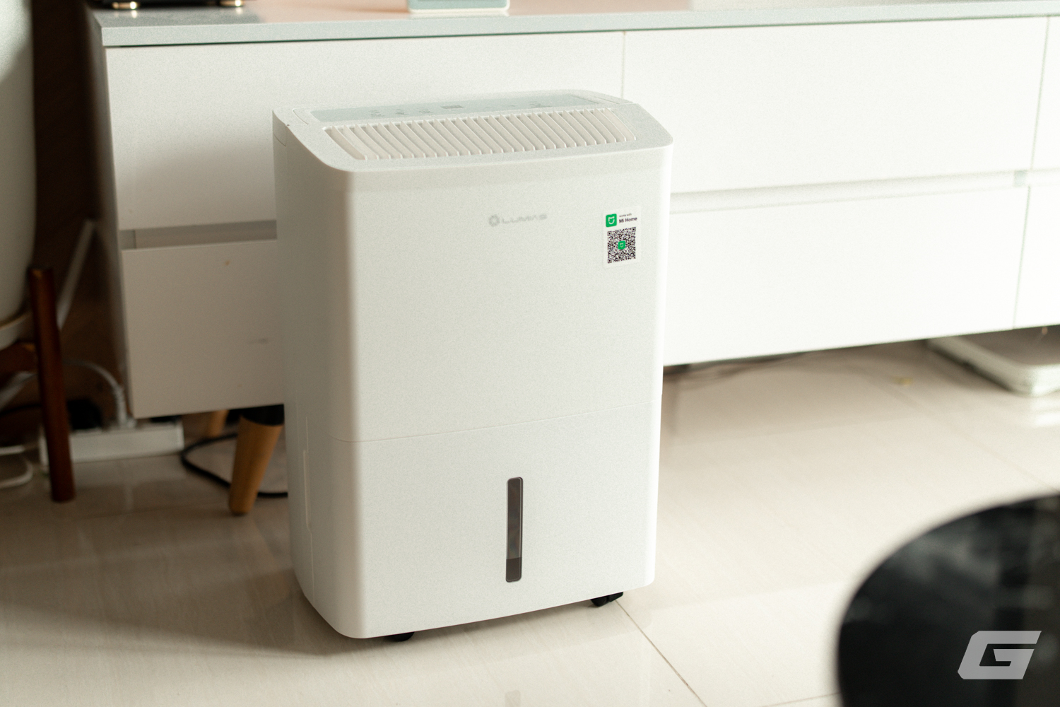 Chồng bảo có điều hòa rồi mua máy hút ẩm phí tiền, tôi chỉ hỏi: “Anh có phải lau nhà ngày 3 lần không?”- Ảnh 3. Chồng bảo có điều hòa rồi mua máy hút ẩm phí tiền, tôi chỉ hỏi: “Anh có phải lau nhà ngày 3 lần không?”- Ảnh 3.