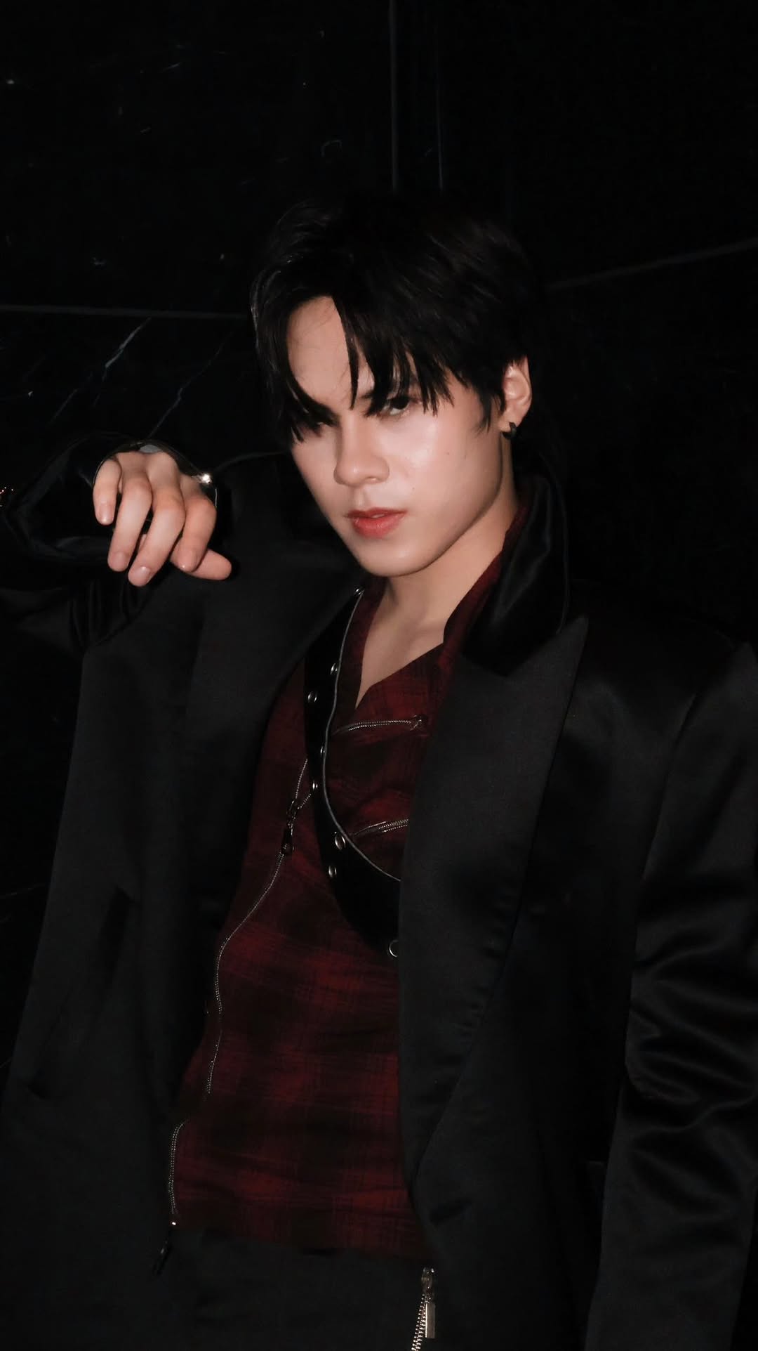 UPRIZE - Nhóm nhạc tân binh Vbiz muốn vươn tầm quốc tế nhưng tạo hình có đang quá lỗi thời?- Ảnh 11. UPRIZE - Nhóm nhạc tân binh Vbiz muốn vươn tầm quốc tế nhưng tạo hình có đang quá lỗi thời?- Ảnh 11.