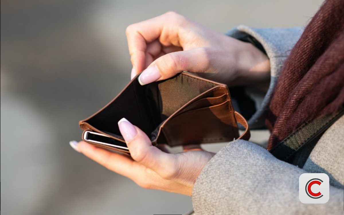 Thuế 'ngầm' 50 tỷ USD tại Anh: Tại sao người d&acirc;n đang cảm thấy ngh&egrave;o đi d&ugrave; được tăng lương?- Ảnh 1.