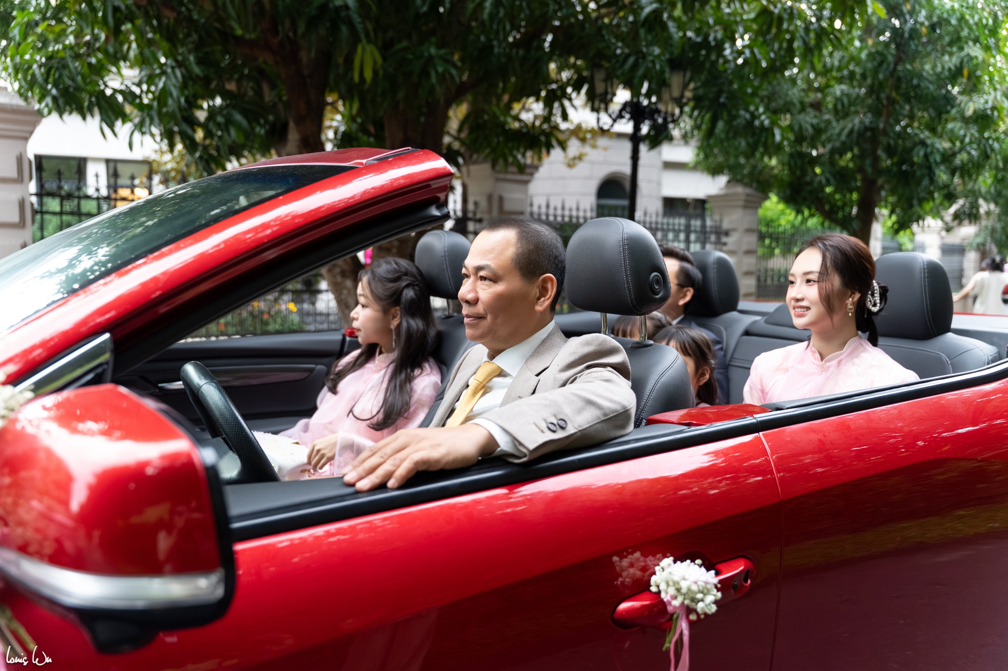 Hé lộ dàn xe dâu độc bản trong đám cưới của năm Minh Hoàng - Phương Nhi- Ảnh 3. Hé lộ dàn xe dâu độc bản trong đám cưới của năm Minh Hoàng - Phương Nhi- Ảnh 3.