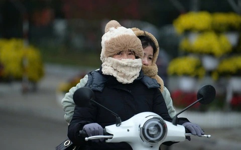 Chuỗi ng&agrave;y r&eacute;t buốt k&eacute;o d&agrave;i đến bao giờ: Dự b&aacute;o thời điểm h&agrave;ng chục triệu người d&acirc;n miền Bắc đ&oacute;n tin vui về t&igrave;nh h&igrave;nh thời tiết!- Ảnh 1.