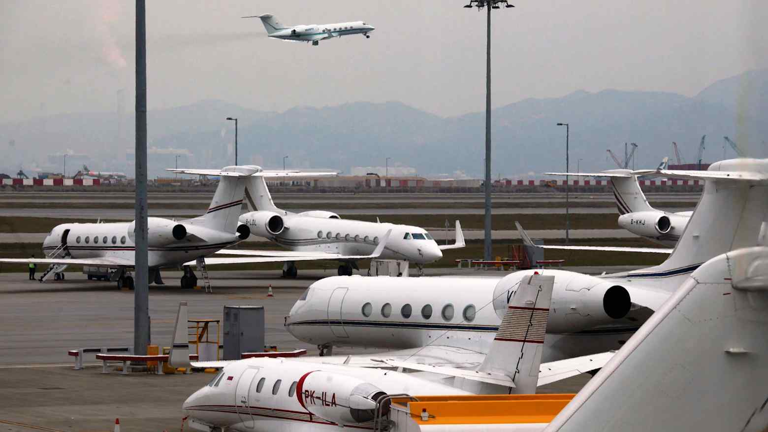 Giới si&ecirc;u gi&agrave;u Trung Quốc "&acirc;m thầm" chuyển m&aacute;y bay c&aacute; nh&acirc;n ra nước ngo&agrave;i: Singapore, Nhật Bản l&agrave; điểm đến- Ảnh 1.