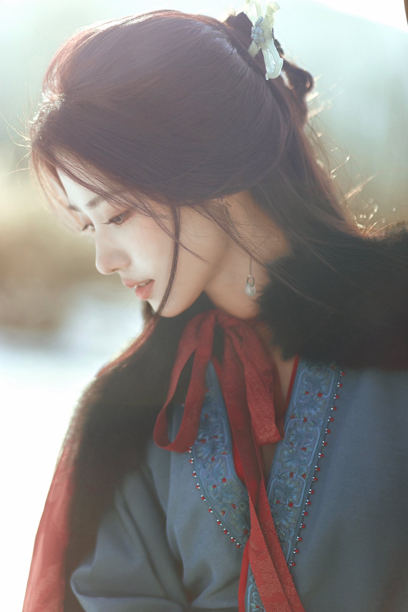 Ngắm dung nhan n&agrave;y mới hiểu v&igrave; sao &ldquo;giang sơn trong tay, kh&ocirc;ng bằng mỹ nh&acirc;n b&ecirc;n cạnh&rdquo;: Đẹp đến ngừng thở l&agrave; c&oacute; thật- Ảnh 3.