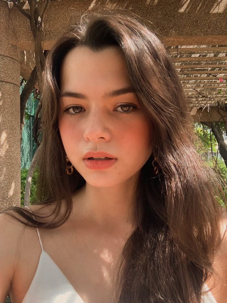 Nhan sắc "vạn người m&ecirc;" của mỹ nh&acirc;n 10x mang vẻ đẹp lai T&acirc;y đ&oacute;ng vai Nanno trong Girl From Nowhere- Ảnh 2.