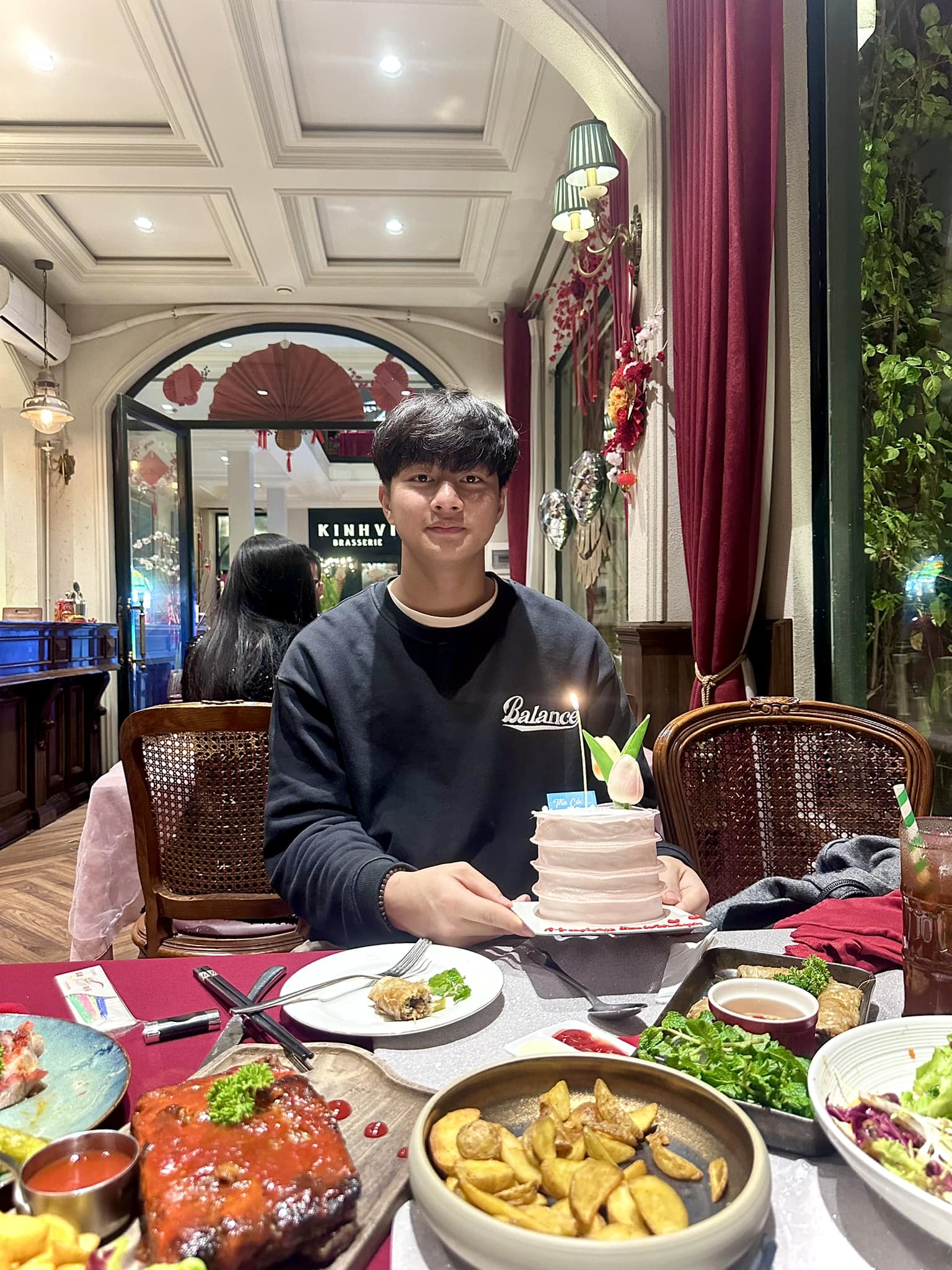 Thủ m&ocirc;n Cao Văn B&igrave;nh: Từ "tiền đạo kh&eacute;t tiếng khắp l&agrave;ng tr&ecirc;n x&oacute;m dưới" đến "người g&aacute;c đền" U23 Việt Nam- Ảnh 7.