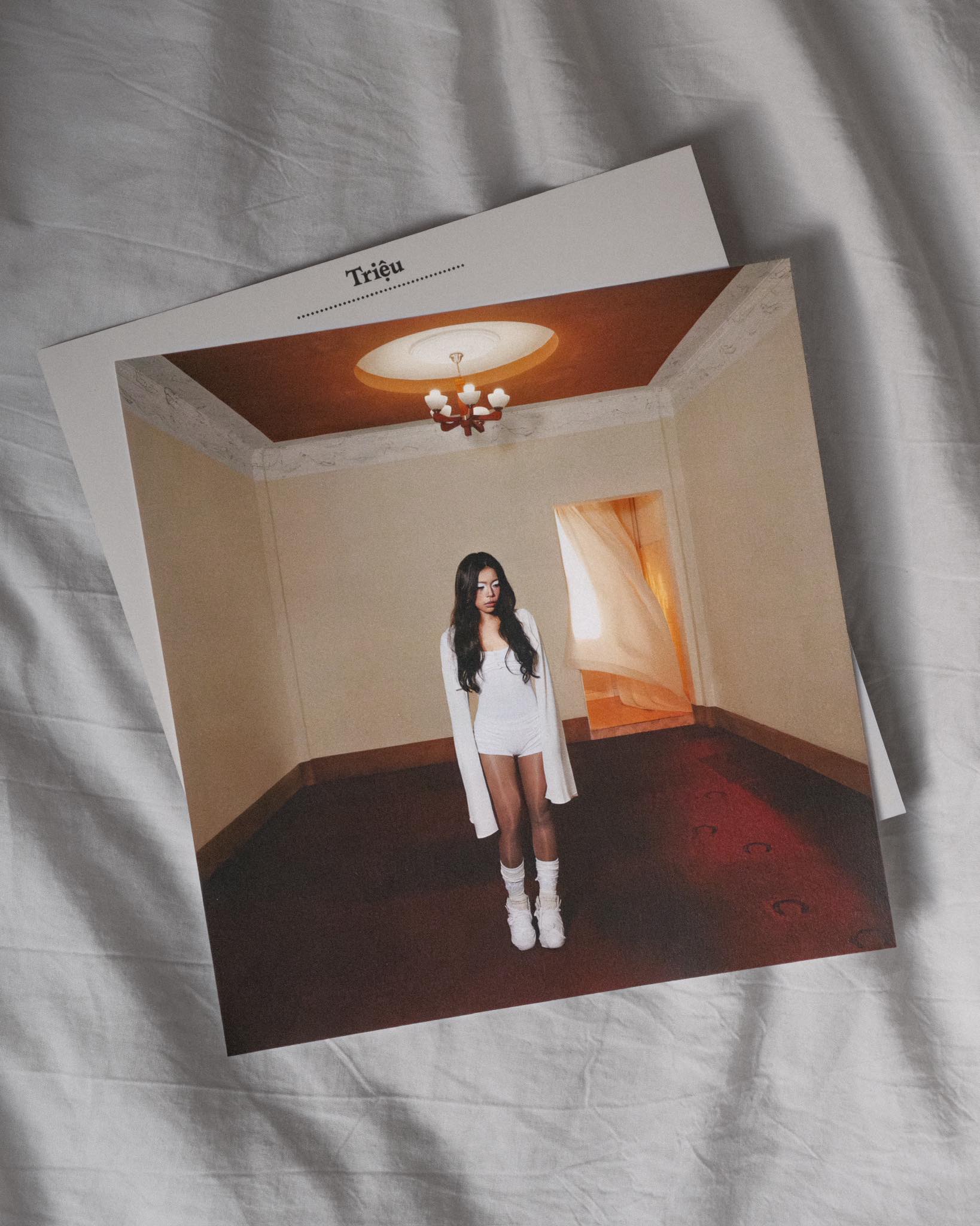 B&agrave;i h&aacute;t hot nhất hiện nay: N&agrave;ng thơ Vbiz cất giọng khiến cả c&otilde;i mạng tan chảy, "c&agrave;n qu&eacute;t" loạt BXH top 1- Ảnh 1.