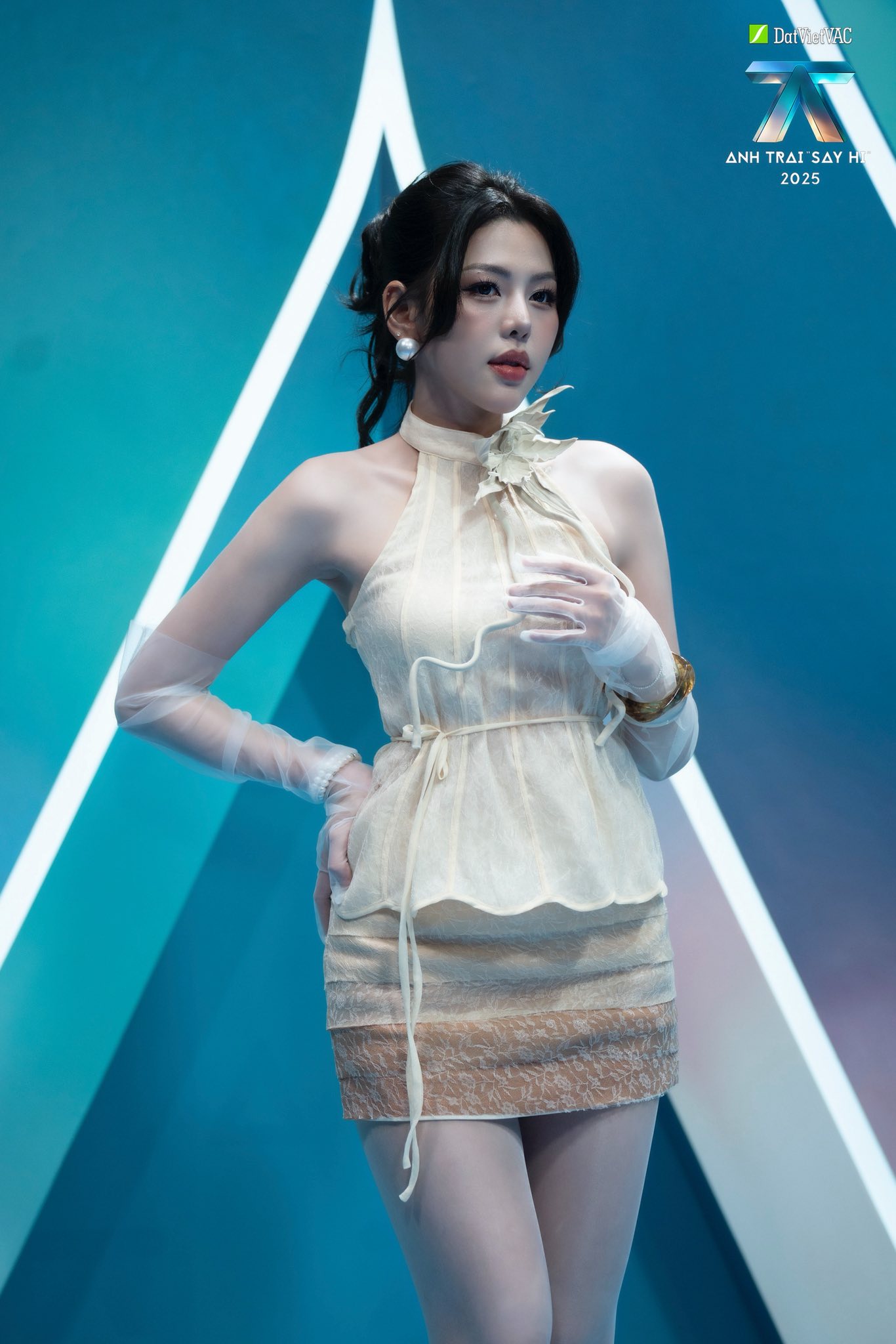 Một nữ ca sĩ “bóc phốt” bị đàn anh “quỵt” giải thưởng, netizen gọi tên Erik nhờ 1 chi tiết- Ảnh 5. Một nữ ca sĩ “bóc phốt” bị đàn anh “quỵt” giải thưởng, netizen gọi tên Erik nhờ 1 chi tiết- Ảnh 5.