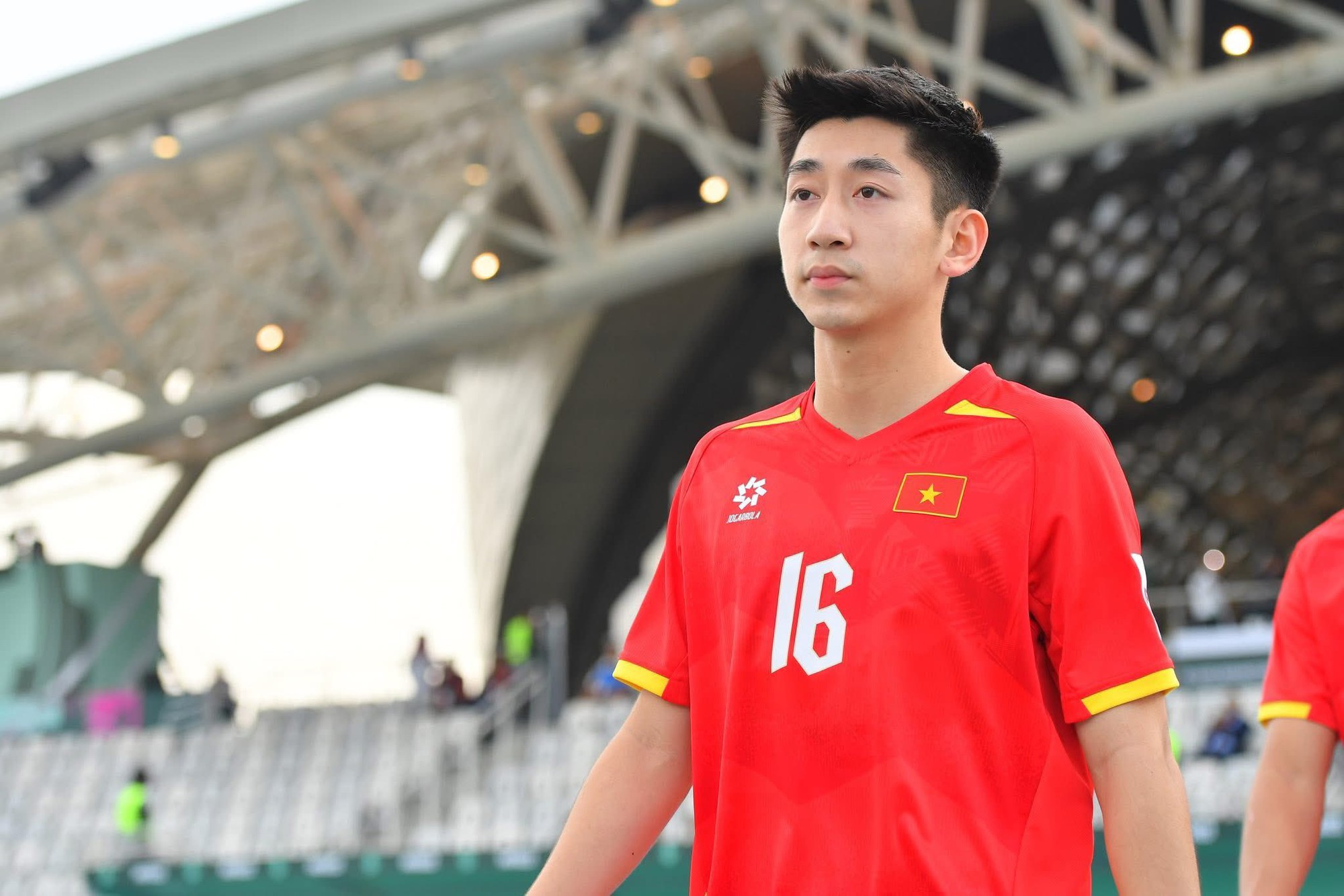 Kh&ocirc;ng phải Đ&igrave;nh Bắc, đ&acirc;y l&agrave; chiến binh bền bỉ nhất U23 Việt Nam, giữa sự cố thẻ đỏ,chấn thương vẫn l&agrave; 