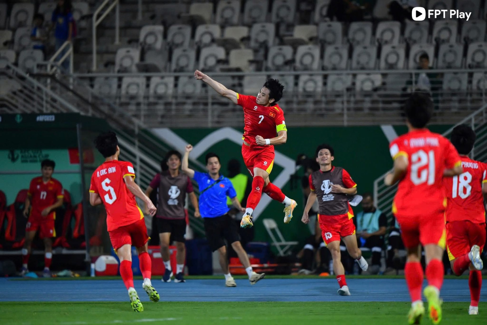 Đ&igrave;nh Bắc sắp đi v&agrave;o lịch sử b&oacute;ng đ&aacute; Việt Nam, c&oacute; cơ hội lớn gi&agrave;nh Vua ph&aacute; lưới U23 ch&acirc;u &Aacute; 2026- Ảnh 1.