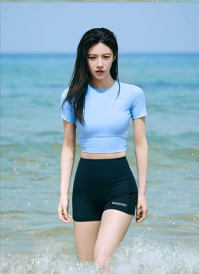 "Nữ thần dao kéo đẹp nhất xứ Hàn" dáng mảnh, săn chắc nhưng không gầy gò dù không ăn kiêng: Đây là bí quyết của cô ấy!- Ảnh 4.