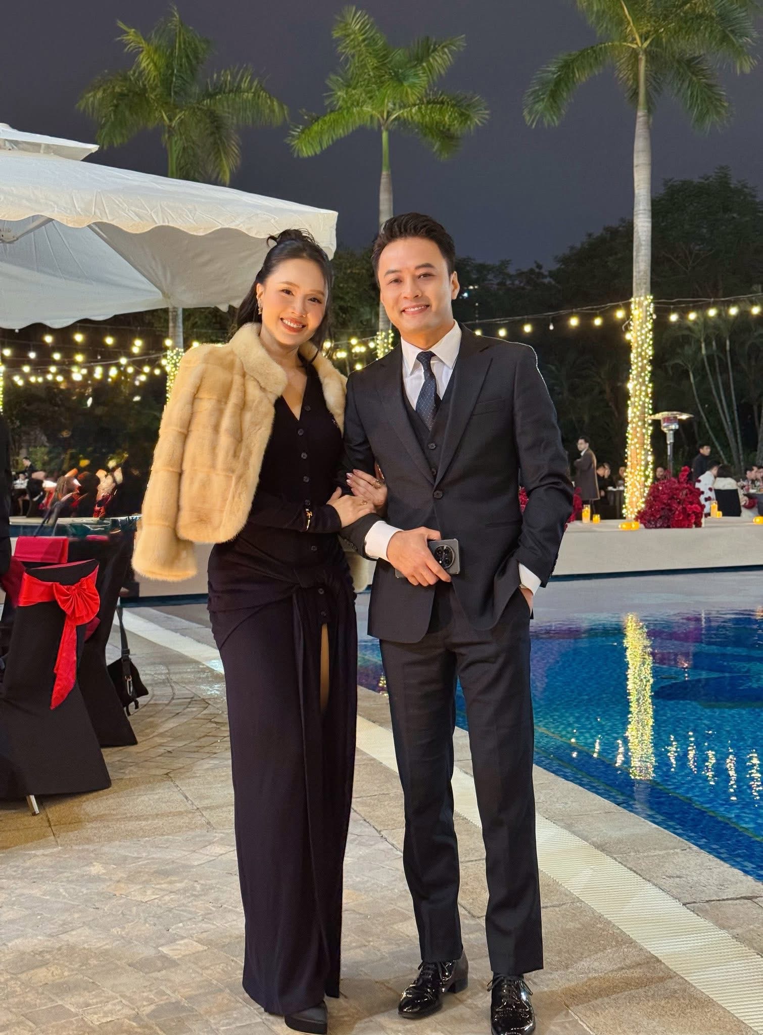 Cặp đ&ocirc;i đẹp nhất Việt Nam t&aacute;i hợp khiến MXH sốc visual: Nhan sắc tr&ecirc;n cả cực phẩm, 15 năm kh&ocirc;ng c&oacute; đối thủ- Ảnh 1.