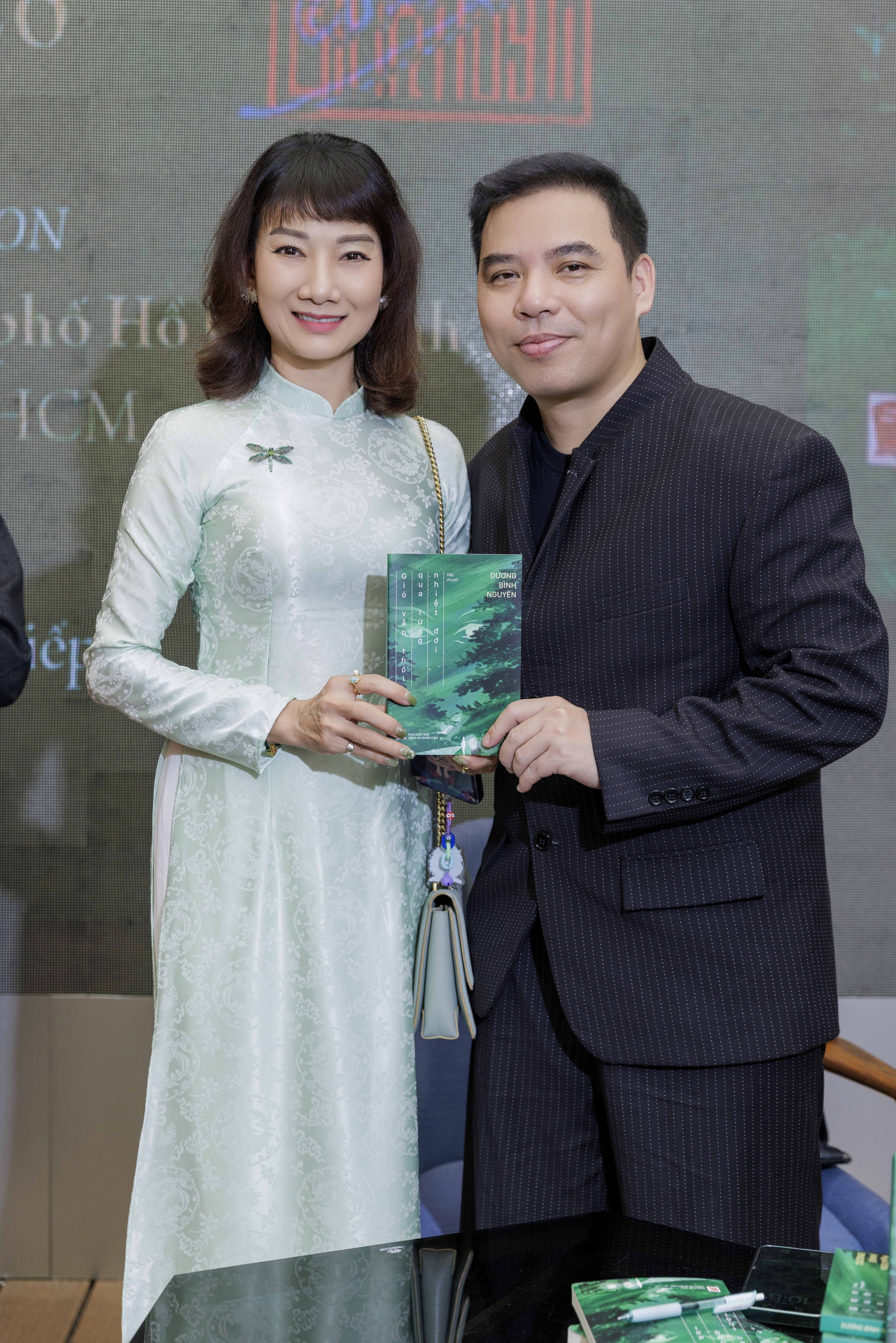 NSND Mỹ Uy&ecirc;n, Tăng Thanh H&agrave;, Trần Bảo Sơn... c&ugrave;ng xuất hiện- Ảnh 2.