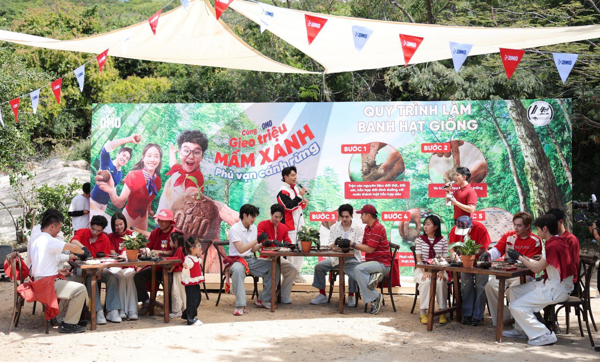 C&ugrave;ng OMO mang &ldquo;lộc xanh&rdquo; đến Vườn quốc gia N&uacute;i Ch&uacute;a - Phước B&igrave;nh- Ảnh 2.