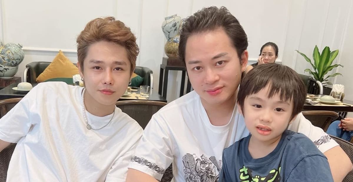 Điều &iacute;t biết về ch&aacute;u trai cựu Bộ trưởng Bộ Văn h&oacute;a: &ldquo;Cỗ m&aacute;y tạo hit&rdquo; nổi tiếng cả Trung Quốc, bạn g&aacute;i xinh như Hoa hậu- Ảnh 2.