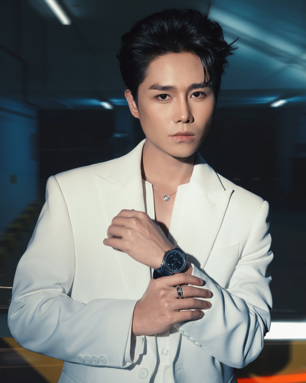 Điều &iacute;t biết về ch&aacute;u trai cựu Bộ trưởng Bộ Văn h&oacute;a: &ldquo;Cỗ m&aacute;y tạo hit&rdquo; nổi tiếng cả Trung Quốc, bạn g&aacute;i xinh như Hoa hậu- Ảnh 3.