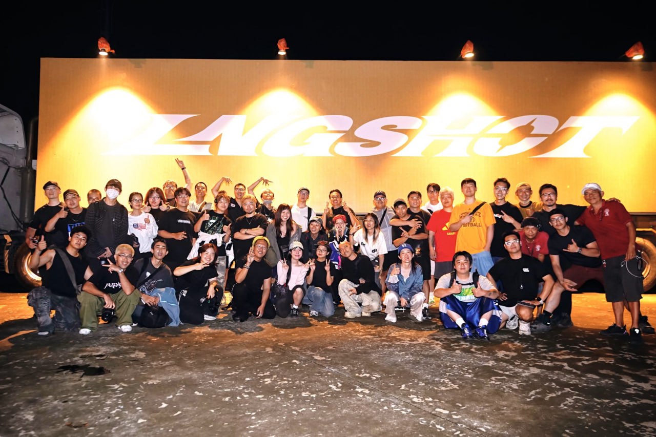 T&acirc;n binh hot nhất hiện nay: C&oacute; MV quay ở Việt Nam, để n&eacute; &ldquo;flop&rdquo; m&agrave; bị tung ảnh khiến H&agrave;n Quốc nổi đi&ecirc;n- Ảnh 10.