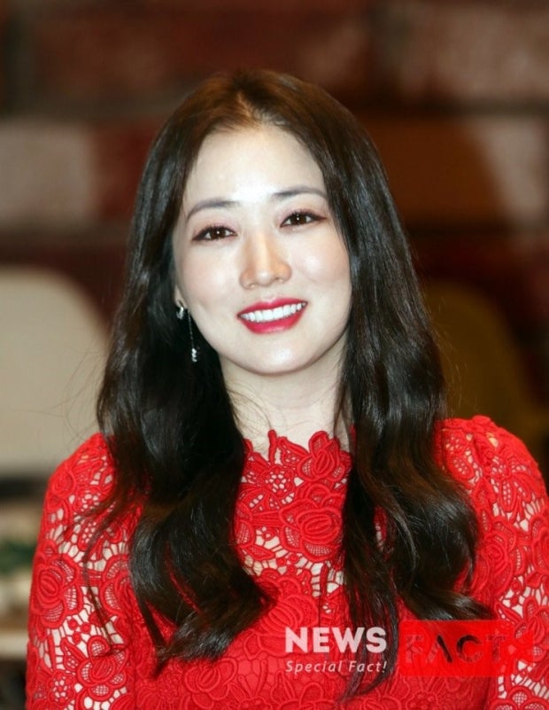 &ldquo;C&ocirc;ng ch&uacute;a nổi tiếng&rdquo; đẹp tới nỗi được to&agrave;n d&acirc;n bao dung, nhan sắc tuổi 44 g&acirc;y nhiều tiếc nuối- Ảnh 19.