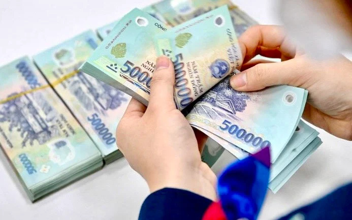 Đi l&agrave;m v&agrave;o dịp Tết Nguy&ecirc;n đ&aacute;n, người lao động được hưởng lương như thế n&agrave;o?- Ảnh 3.