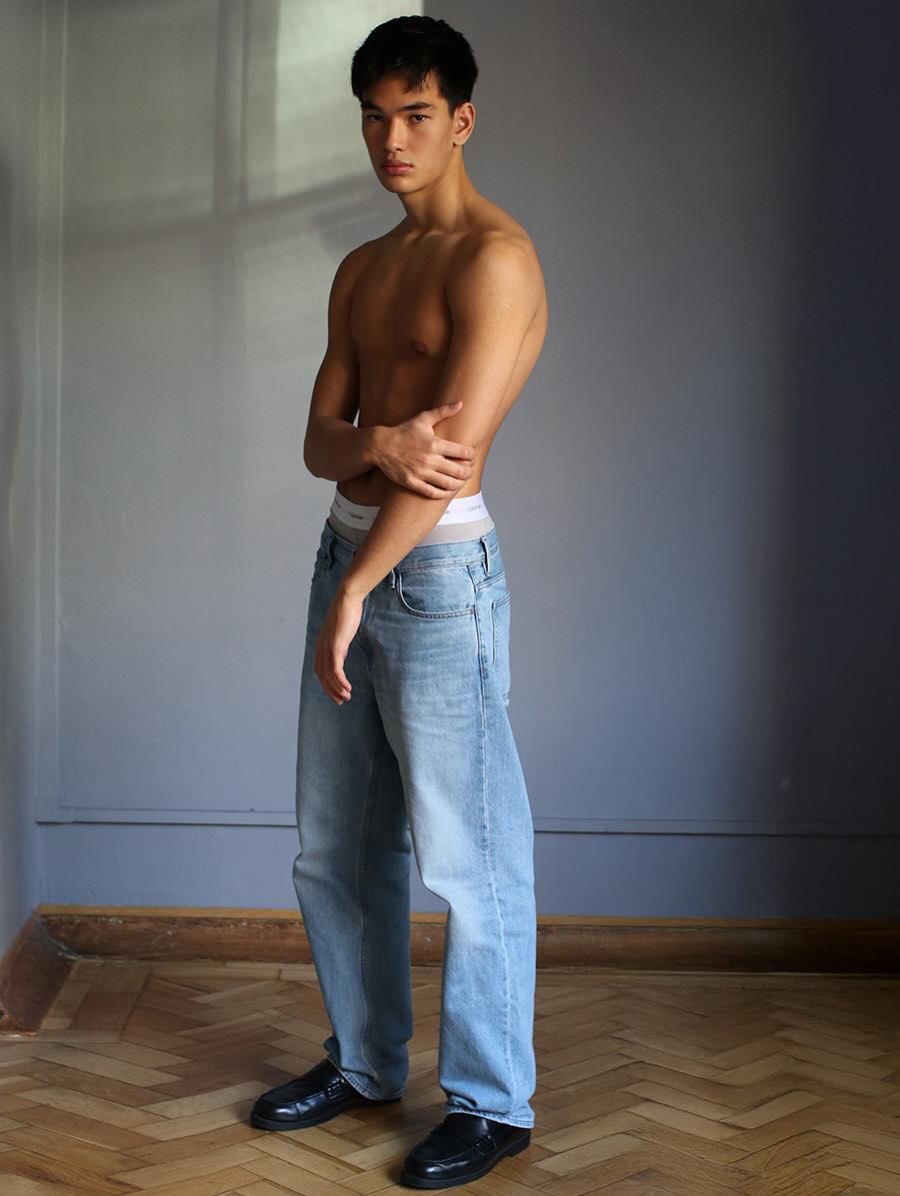 Hot boy b&oacute;ng rổ Saigon Heat chuyển hướng l&agrave;m người mẫu, diễn cho Ralph Lauren tại Milan Fashion Week: Kim L&yacute; l&agrave; mentor của t&ocirc;i- Ảnh 18.