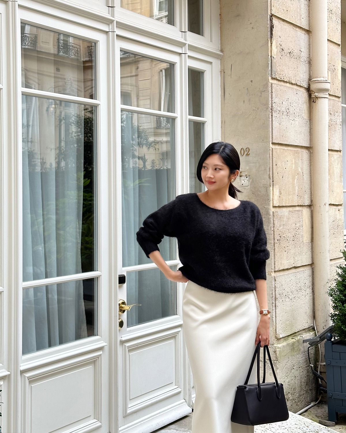 Top 3 mẫu &aacute;o len hack d&aacute;ng thon thả hơn hẳn, ai mặc cũng đẹp- Ảnh 3.