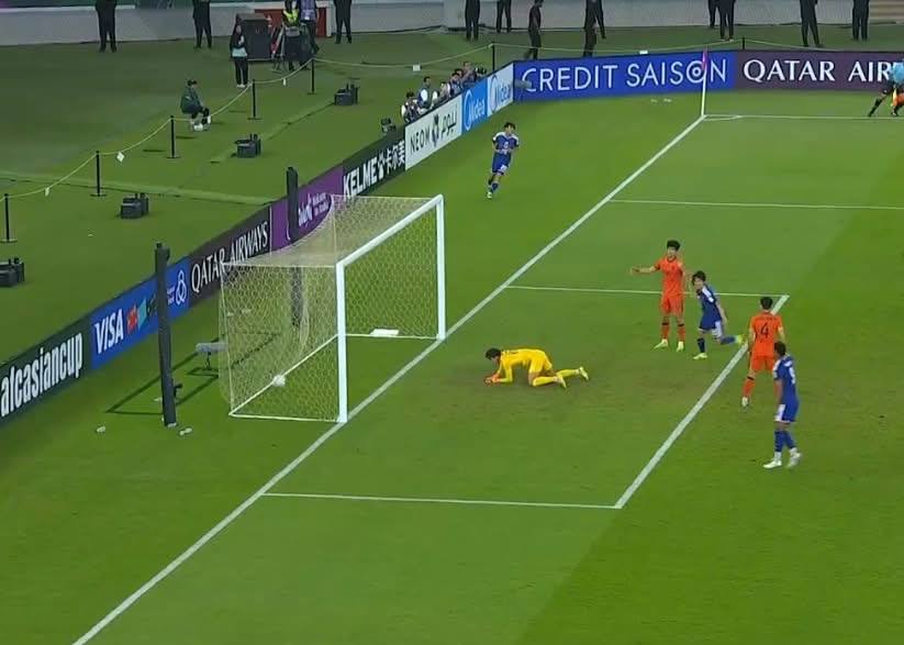 Li Hao - si&ecirc;u thủ m&ocirc;n Trung Quốc kh&oacute;c, l&ecirc;n tiếng xin lỗi l&uacute;c 4h s&aacute;ng- Ảnh 2.