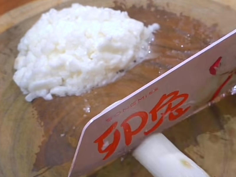 Sau đợt r&eacute;t đậm, người 40 tuổi trở l&ecirc;n n&ecirc;n ăn 4 m&oacute;n n&agrave;y v&agrave;o bữa s&aacute;ng: Tốt cho tim v&agrave; dạ d&agrave;y, gi&uacute;p hệ ti&ecirc;u h&oacute;a khỏe mạnh- Ảnh 10.