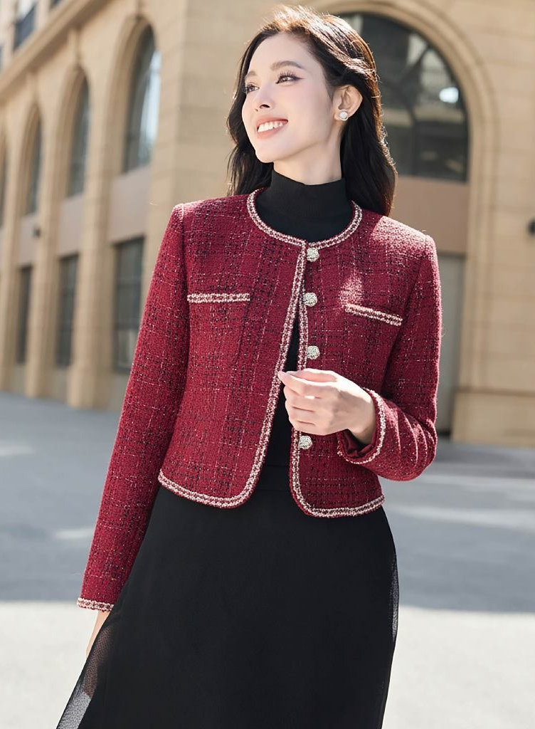 Tết kh&ocirc;ng diện đồ đỏ như thiếu nửa phong vị: L&ecirc;n ngay 5 