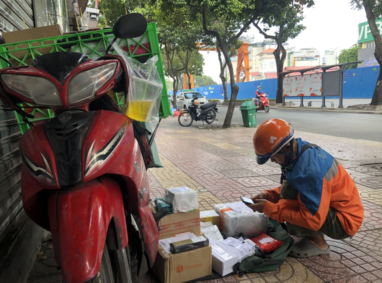 Nam shipper kiếm hơn 3 tỷ đồng trong 5 năm, lịch sinh hoạt khiến tất cả phải th&aacute;n phục- Ảnh 1.