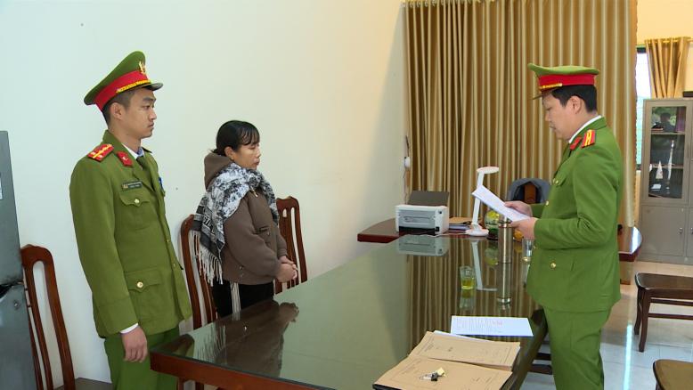 Khởi tố 2 chủ cơ sở sản xuất giá đỗ Phạm Thị Thắm và Phạm Thị Tình- Ảnh 2. Khởi tố 2 chủ cơ sở sản xuất giá đỗ Phạm Thị Thắm và Phạm Thị Tình- Ảnh 2.